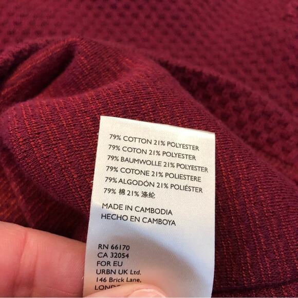 We the Free maroon red waffle thermal knit split back bell sleeve top size Small - Picture 11 of 16